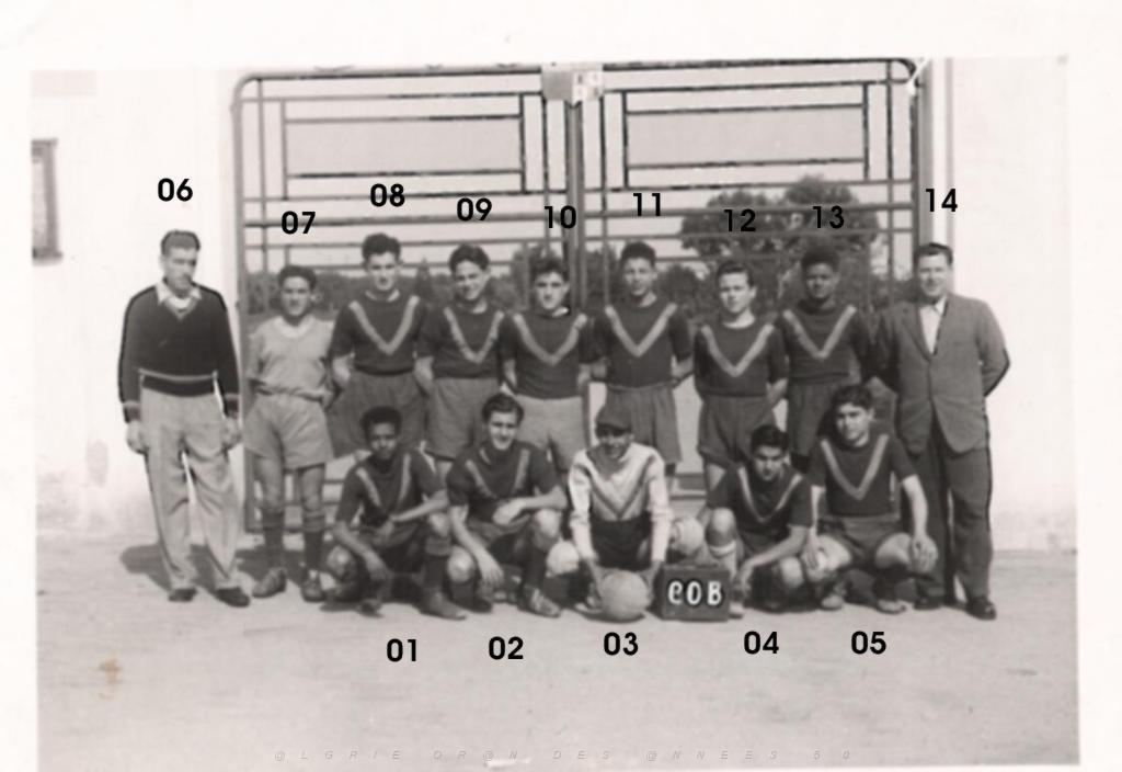 EQUIPE JUNIOR DU COB 1949.jpg